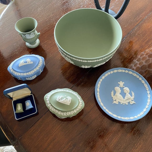 Wedgewood Jasperware Collection - Picture 6 of 6